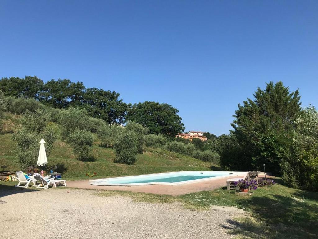Il Casale Di Lavinia Bed and Breakfast Fabro Eksteriør billede